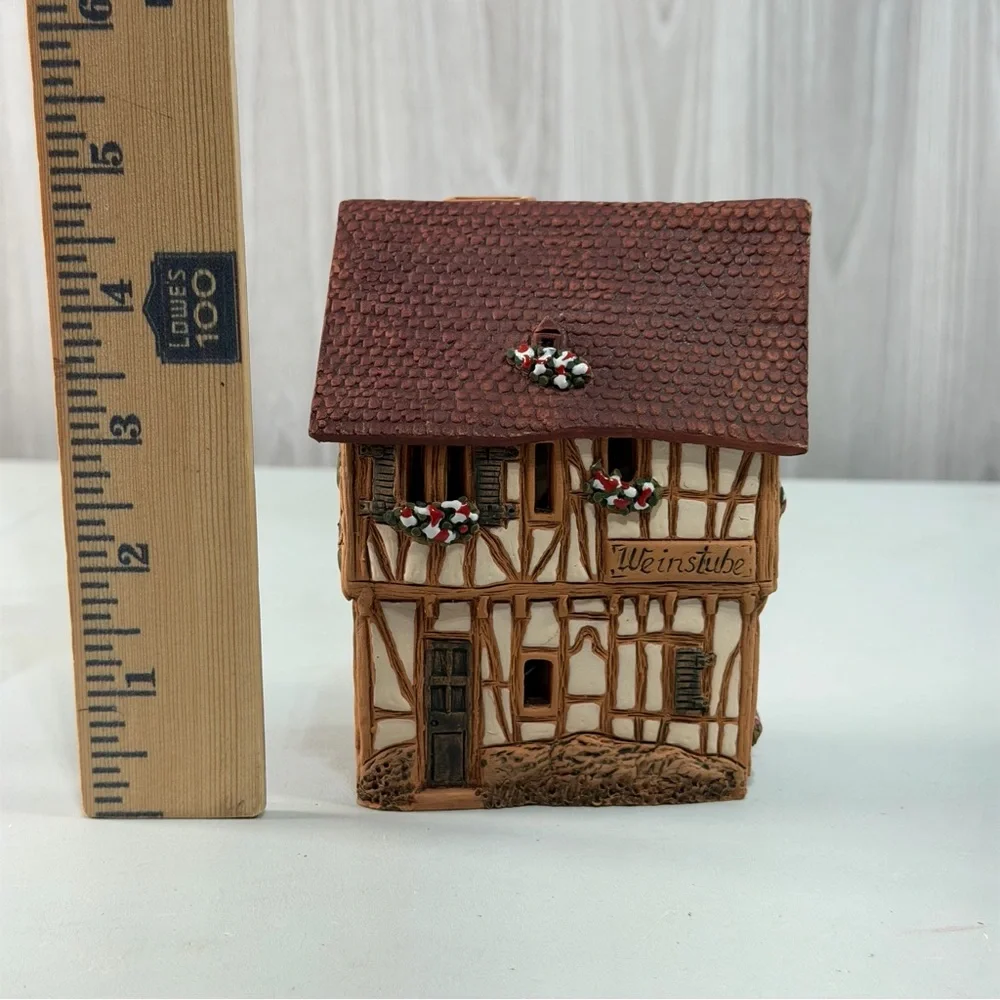 Christmas Village Ceramic House Candle or Incense Holder Bernkastel Midene‎